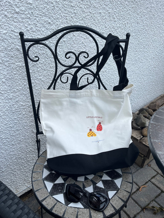 'LITTLE LOVE BUG' Large black and white tote bag